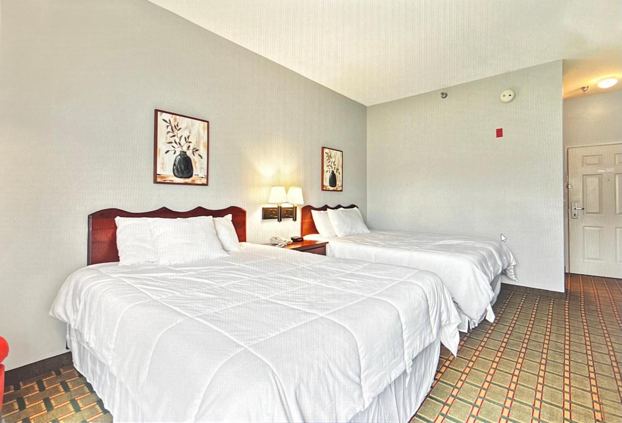 Gasthof Amish Village Inn Montgomery Екстер'єр фото