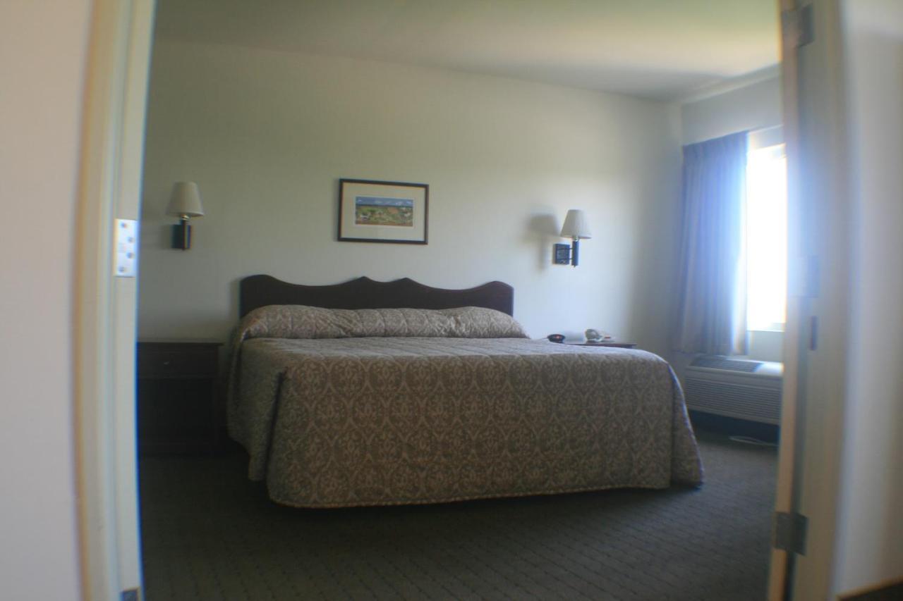 Gasthof Amish Village Inn Montgomery Екстер'єр фото