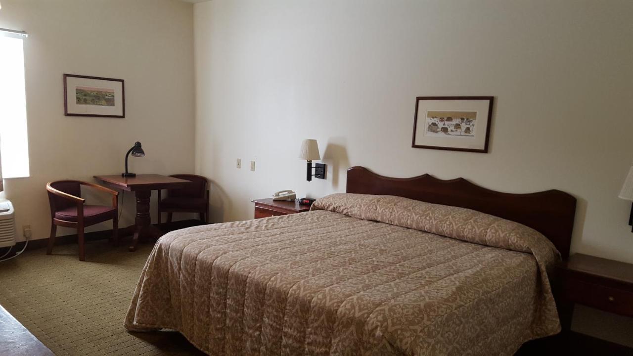 Gasthof Amish Village Inn Montgomery Екстер'єр фото